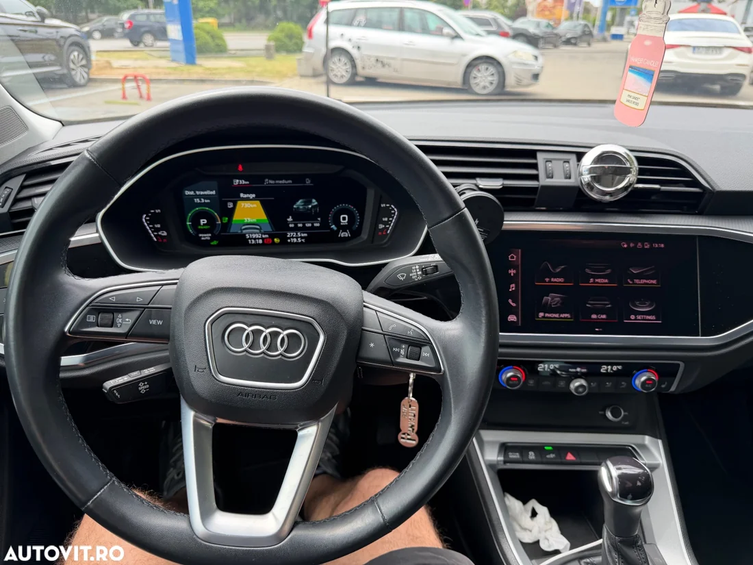Audi A1/Q3 MIB 3 — ecran 8.8 inch cu 6 icoane