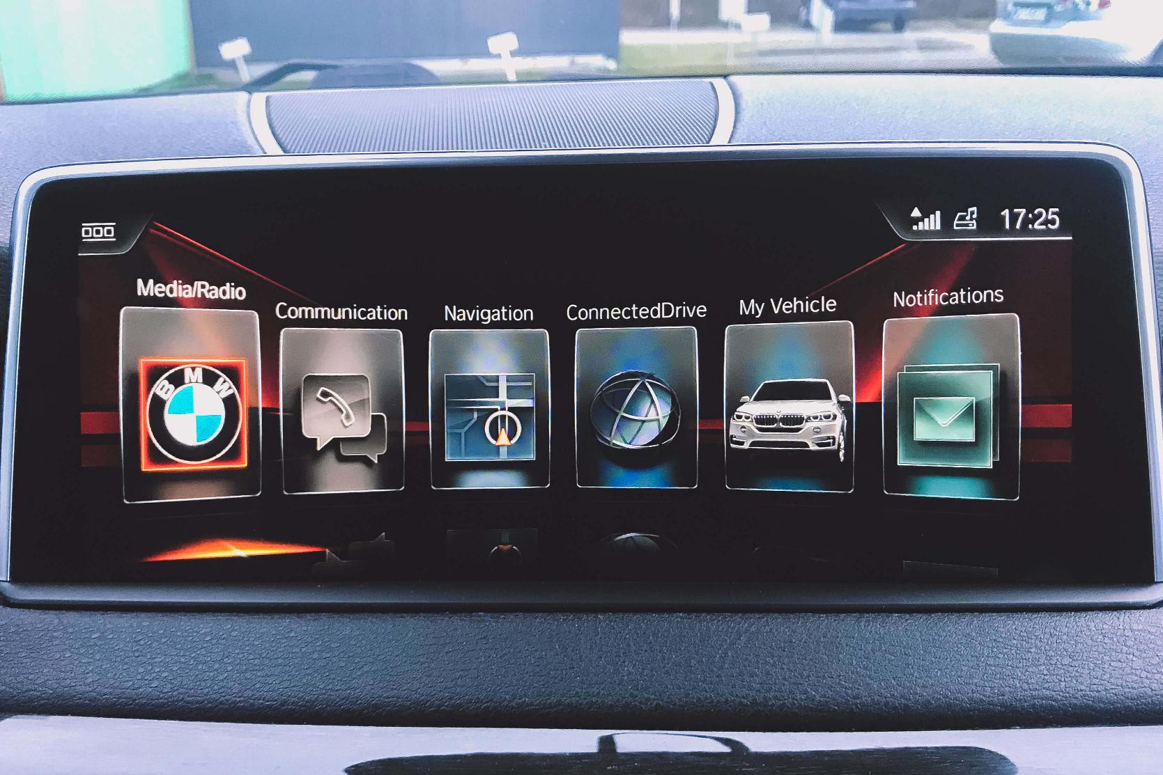 bmw id5 nbt evo camere 360