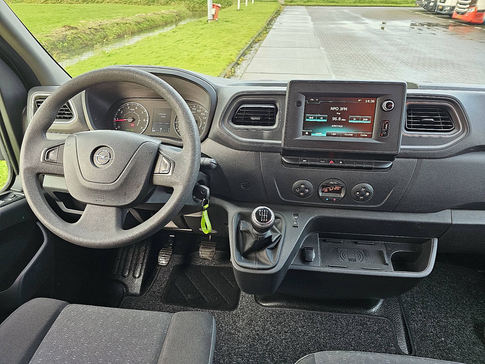OPEL MOVANO (2022 - prezent) bord