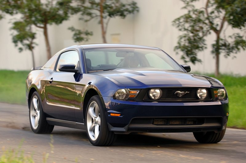 mustang 2010-2013 tesla