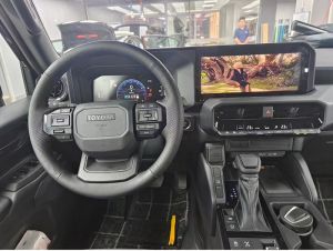 Navigație Toyota LC250, 12.3 inci, 4GB ram, 64GB stocare